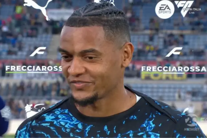 Akanji-prima-della-Coppa-Italia_13_05_2026_SpazioNapoli_Screenshot-Mediaset