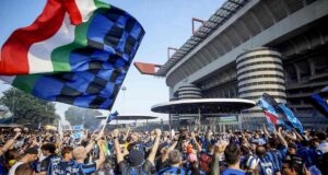 Quando l’Olimpico si veste di silenzio: Inter e Lazio tra porte chiuse, calendario imprevedibile e ironia sportiva