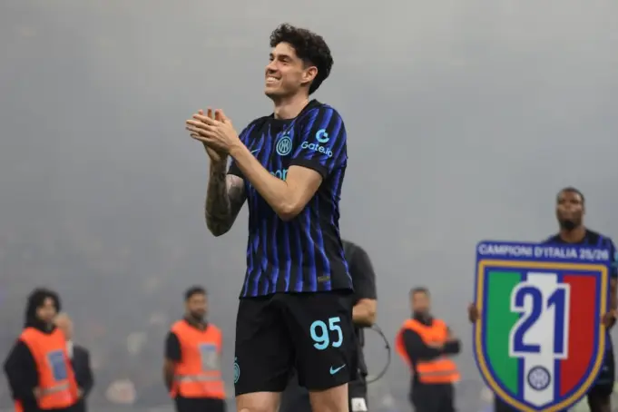 bastoni_scudetto_2_17_05_2026