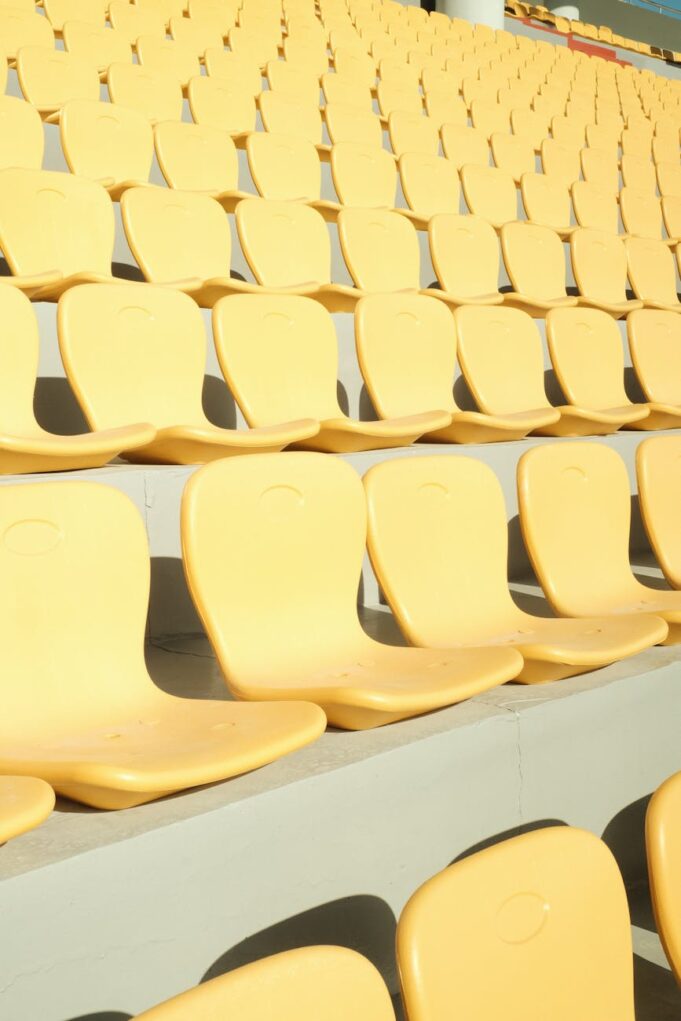 La Curva che Sogna il Muro Giallo: San Siro tra innovazione e memoria