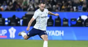 Mercato estivo, contratti in scadenza e ironia sportiva: l’Inter tra cifre e scelte radicali