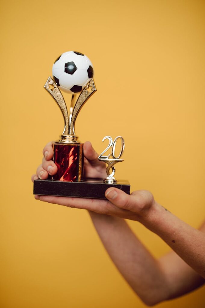 La finale che brilla senza regole: ironie di una decima Coppa Italia