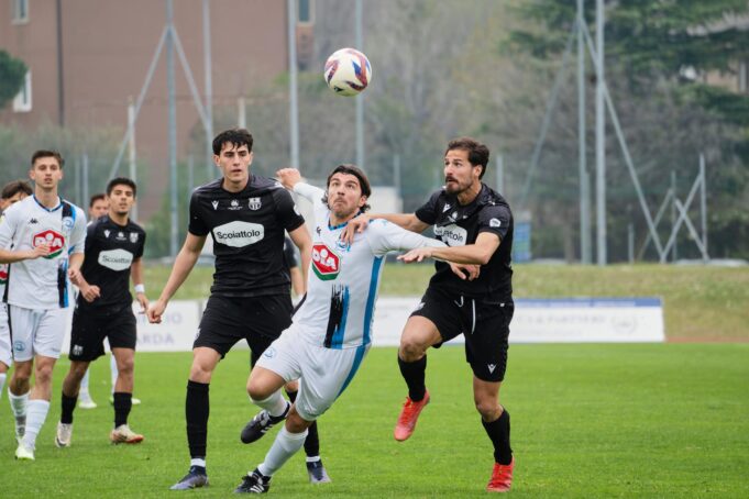 tra-bastoni-e-maldini.jpg Tra Bastoni e Maldini: la costanza che danza tra mito e eredità